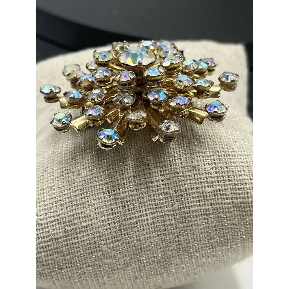 Vintage Aurora Borealis AB Rhinestone Starburst‎ Sunburst Brooch Pin